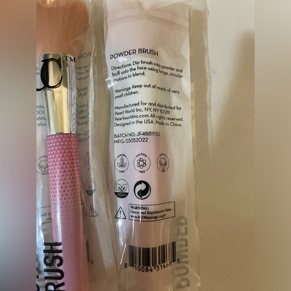 Pink Powder Brush Set - Picture 2 of 3